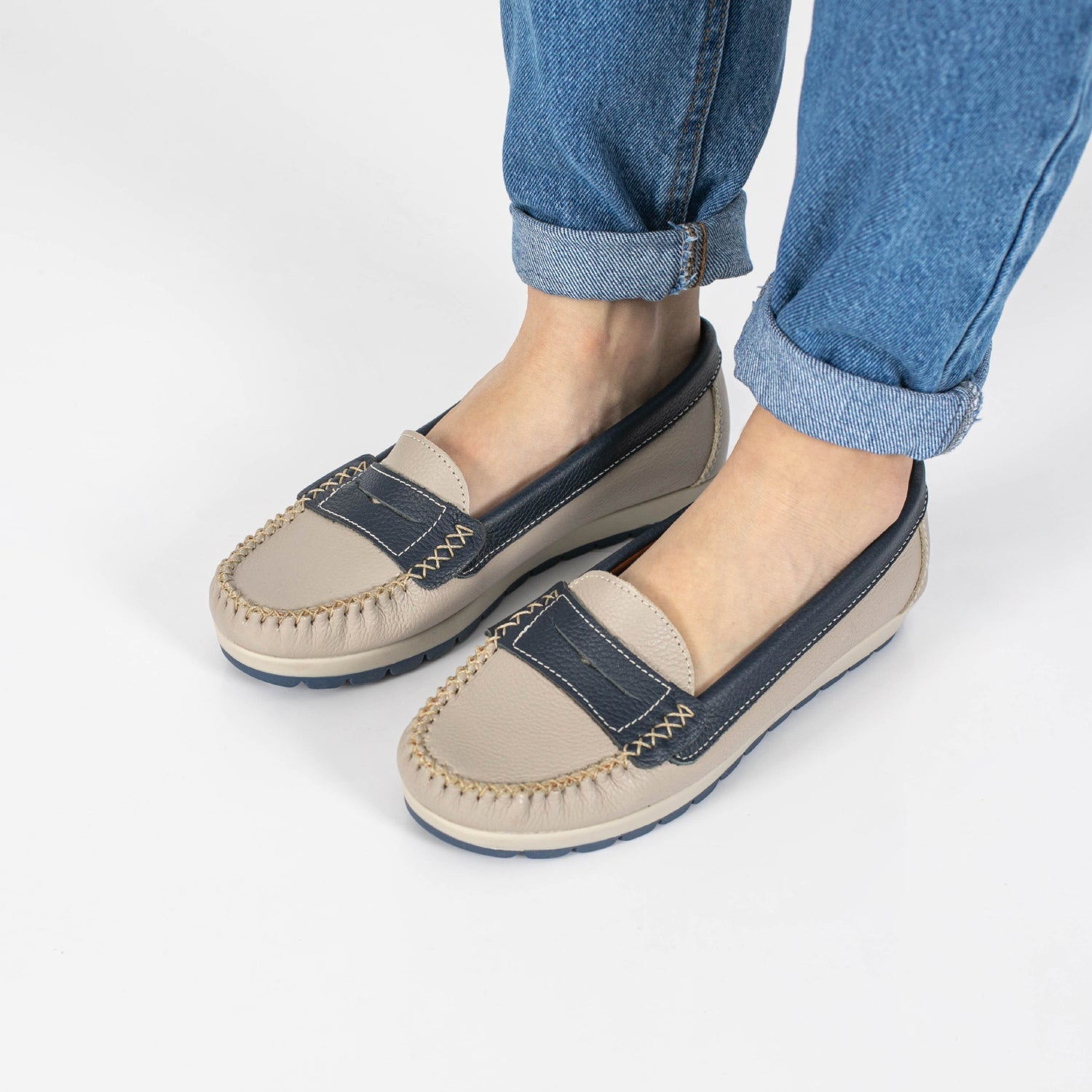 MOCASÍN PAMPA NATURAL Y AZUL