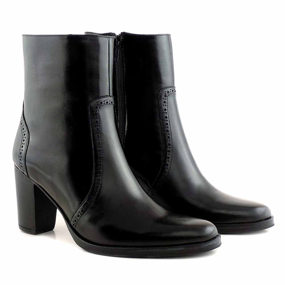 BOTINETA AKRON NEGRA