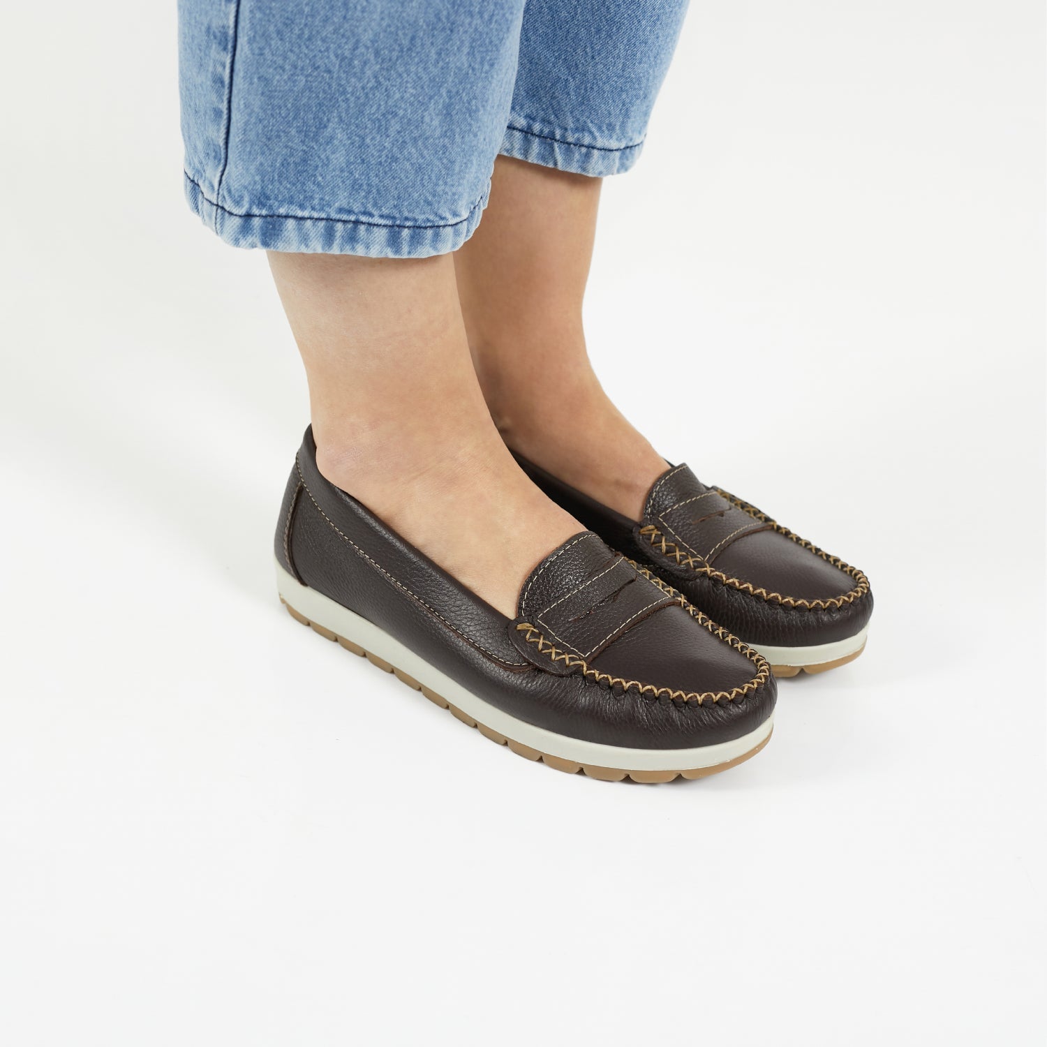 MOCASIN PAMPA CHOCOLATE