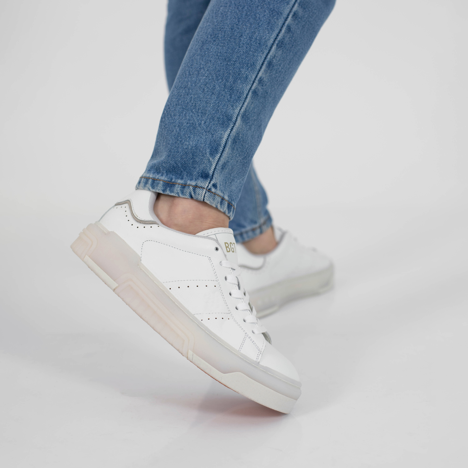 ZAPATILLA VENTURIA BLANCA