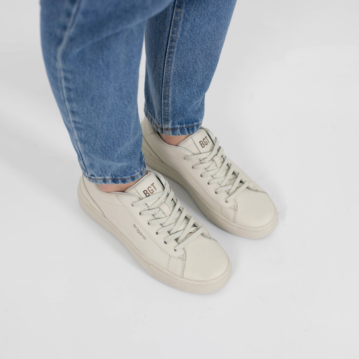 ZAPATILLA BLASIC BEIGE