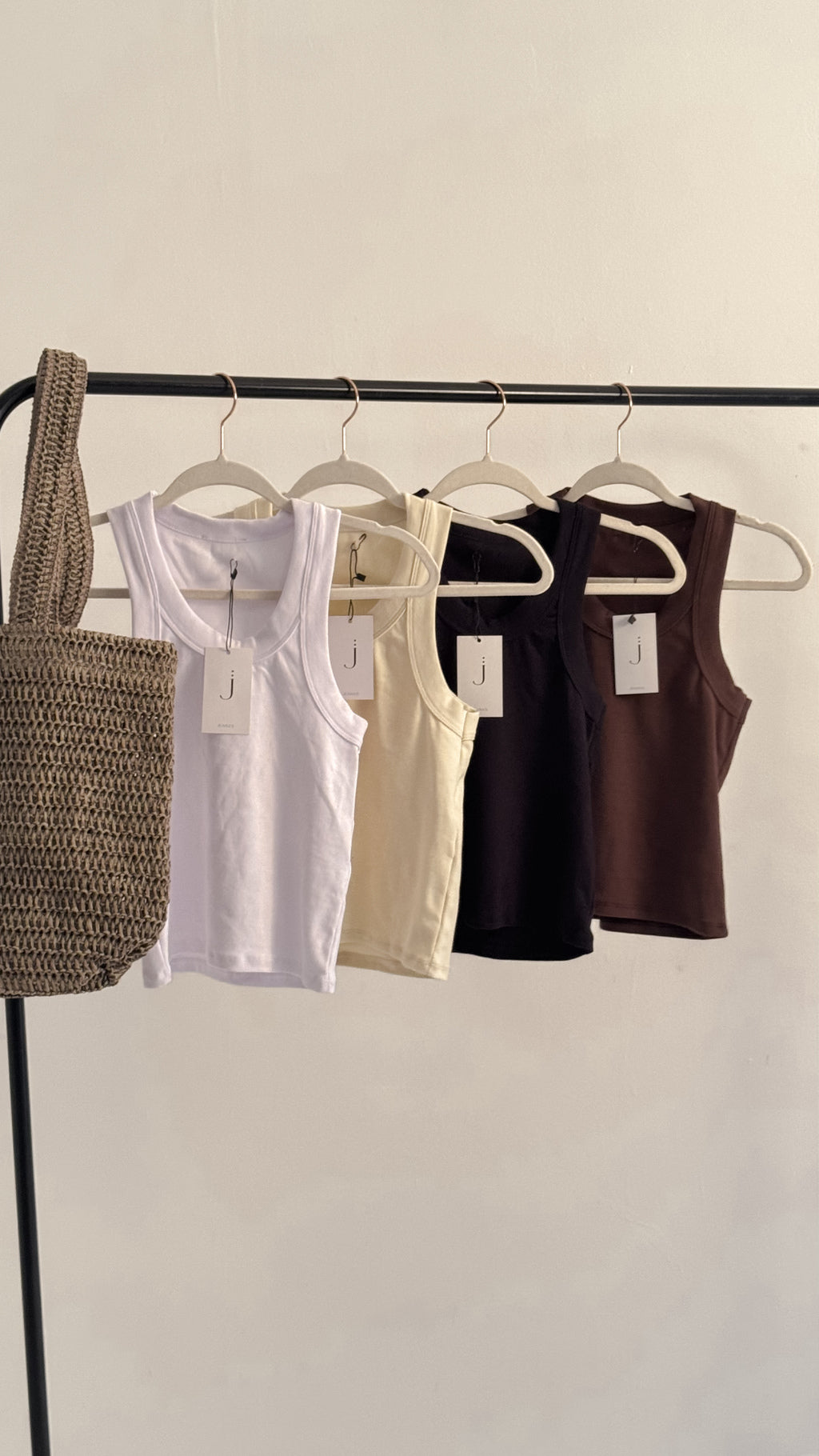 Musculosa ETNA (Negro)